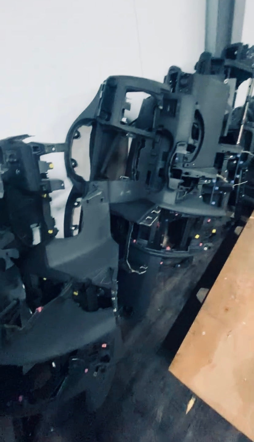 Performance Car Dashboards x17 - C63, A45, M135i, S3, R26, ST, GTI, VXR, K1