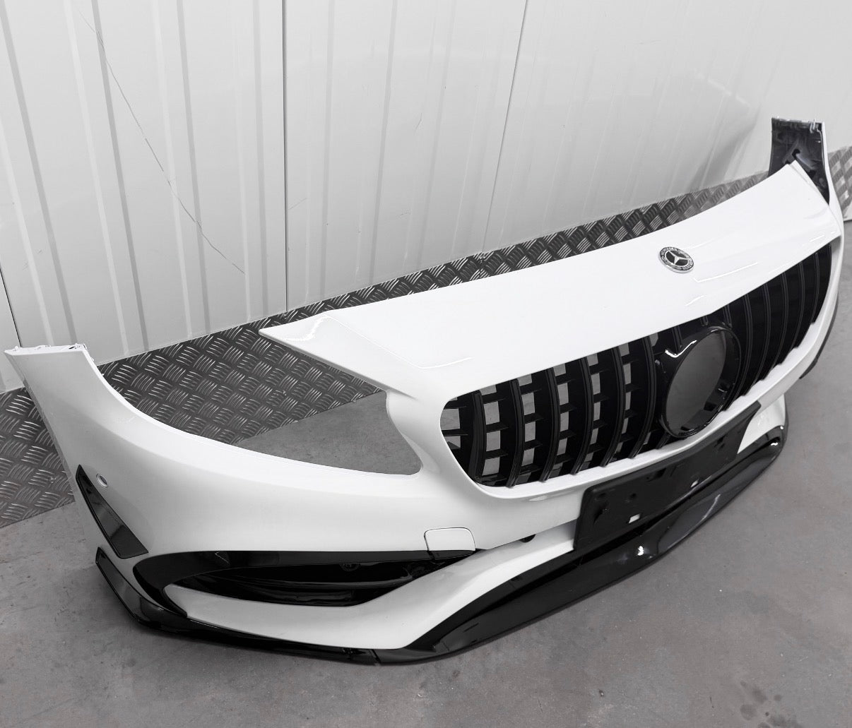 MERCEDES A45 AMG W176 - FACELIFT BUMPER 2013-2018